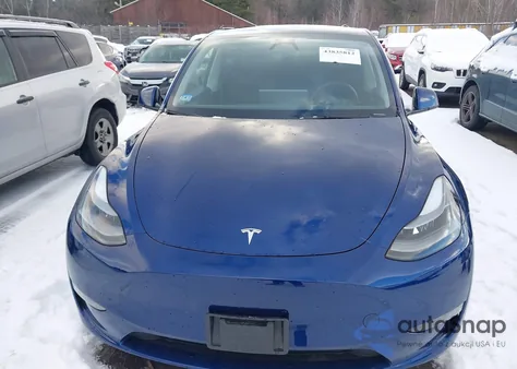 2024 Tesla Model Y Long Range Dual Motor All-Wheel Drive from USA, damaged, VIN 7SAYGDEE0RA247723